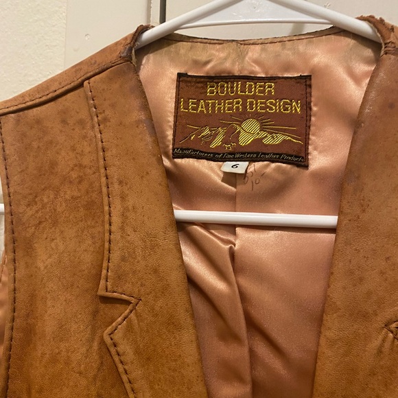 Vintage Western Soft Tan Genuine Leather Vest - Picture 6 of 7